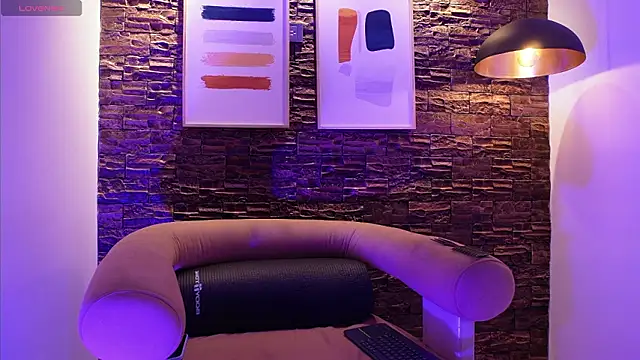 Celeste Cole online show from February 2026 11:54:01 AM