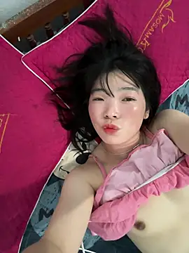 cuty lusy online show from May 2026 01:30:01 PM