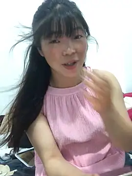 cuty lusy online show from May 2026 06:55:02 AM