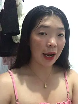 cuty lusy online show from June 2026 01:10:02 PM