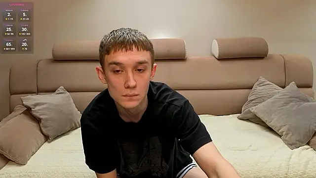 Snapshot of CoupleBlush chatting on February 2026 07:26:01 AM CoupleBlush online show from February 2026 07:26:01 AM