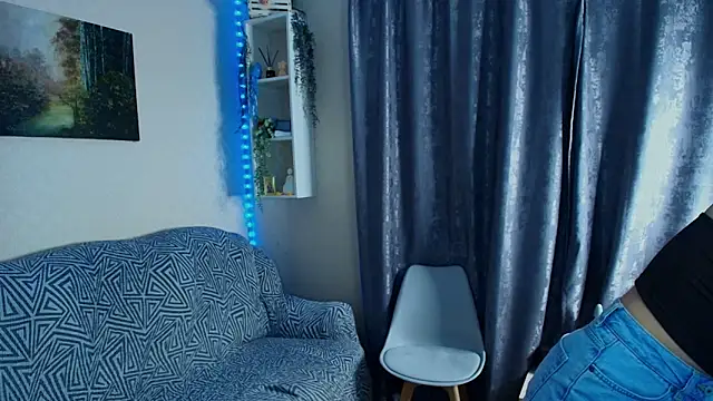 Erinn Sky online show from March 2026 06:23:01 PM