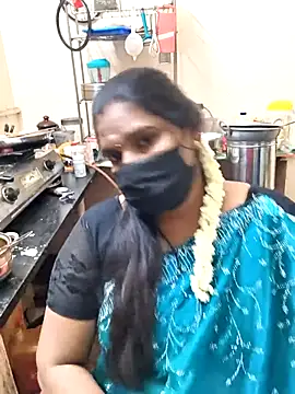 Snapshot of Tamil_uma_69 chatting on February 2026 06:39:02 PM Tamil uma 69 online show from February 2026 06:39:02 PM