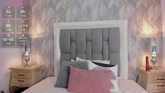 zharia lux 25 online show from May 2026 11:36:01 AM
