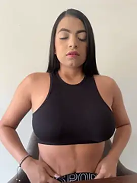 Aurea Silk online show from March 2026 09:09:02 PM