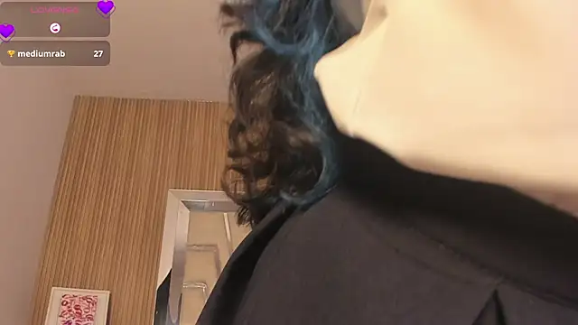 Snapshot of NicoleMonet1 chatting on February 2026 09:49:01 PM NicoleMonet1 online show from February 2026 09:49:01 PM