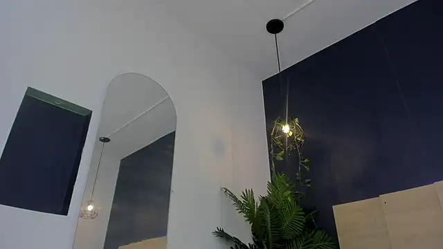 Snapshot of hermione_brown chatting on May 2026 08:05:01 PM hermione brown online show from May 2026 08:05:01 PM