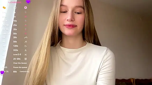 Snapshot of Viktoria_Vibes chatting on April 2026 03:04:02 PM Viktoria Vibes online show from April 2026 03:04:02 PM