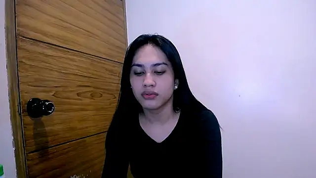Snapshot of goddess_athena69 chatting on June 2026 02:19:02 PM goddess athena69 online show from June 2026 02:19:02 PM