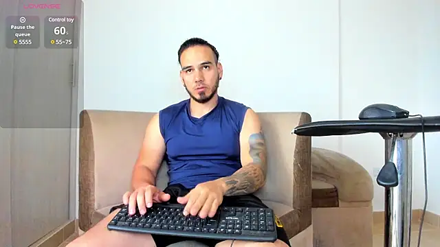 Snapshot of jhustin_marcius chatting on February 2025 11:06:01 PM jhustin marcius online show from February 2025 11:06:01 PM