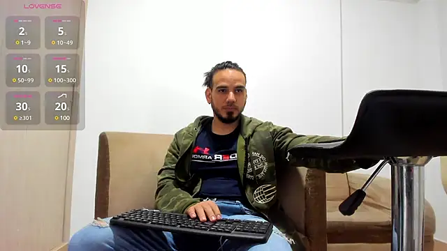 Snapshot of jhustin_marcius chatting on February 2025 12:00:02 AM jhustin marcius online show from February 2025 12:00:02 AM