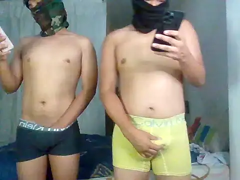 Snapshot of FernandoHot67 chatting on February 2026 02:43:01 AM FernandoHot67 online show from February 2026 02:43:01 AM