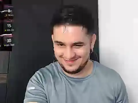 Snapshot of colin_lewis1 chatting on February 2026 11:21:02 PM colin lewis1 online show from February 2026 11:21:02 PM