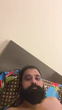 beerboy2222 online show from April 2026 05:43:02 PM