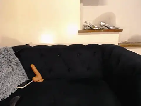 SexyRihannaX online show from March 2026 01:12:02 AM