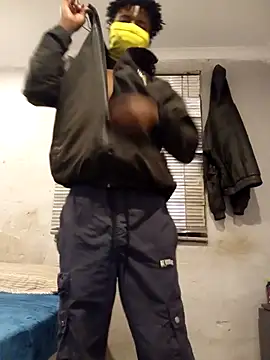 Snapshot of ZEEGOON chatting on February 2026 11:25:01 PM ZEEGOON online show from February 2026 11:25:01 PM