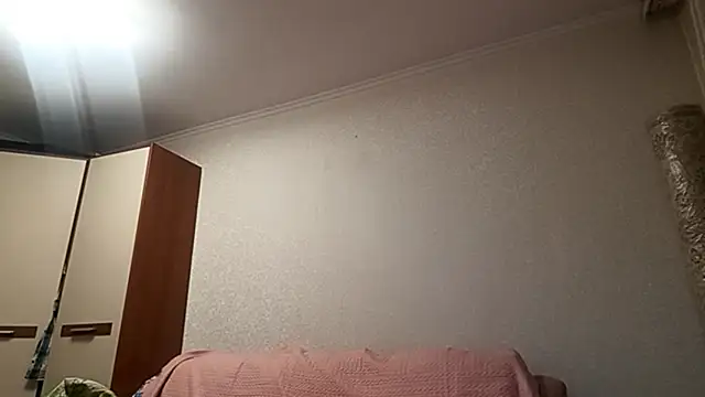 Snapshot of CallerKoran chatting on April 2026 04:38:01 PM CallerKoran online show from April 2026 04:38:01 PM