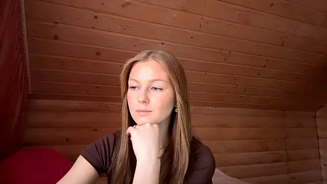 TessSamul online show from May 2026 04:14:02 PM
