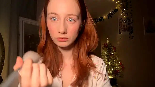 Snapshot of CordeliaEll chatting on February 2026 04:19:02 AM CordeliaEll online show from February 2026 04:19:02 AM