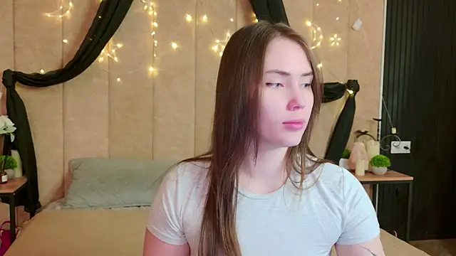 Arielle Vade online show from May 2026 05:25:01 AM