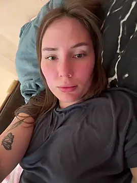 Arielle Vade online show from May 2026 06:24:02 PM