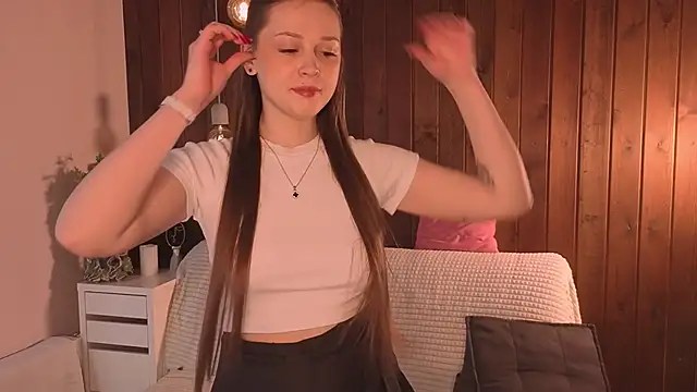 ReneeCosden online show from February 2026 08:10:02 AM