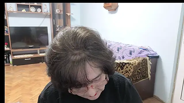 Snapshot of xMaryxAnne chatting on February 2026 06:27:01 PM xMaryxAnne online show from February 2026 06:27:01 PM