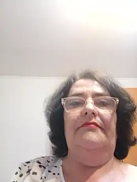 xMaryxAnne online show from May 2026 06:02:01 PM