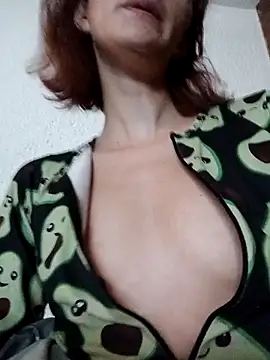 Snapshot of susanhot__ chatting on February 2026 05:20:01 PM susanhot online show from February 2026 05:20:01 PM