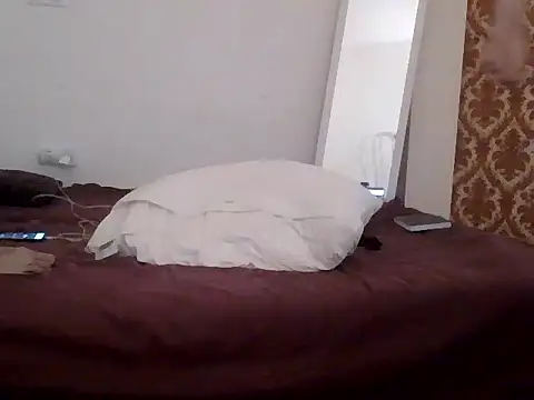 Mickredge online show from February 2026 12:09:02 PM