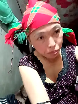 Snapshot of NAINKUTE chatting on February 2026 06:10:01 AM NAINKUTE online show from February 2026 06:10:01 AM