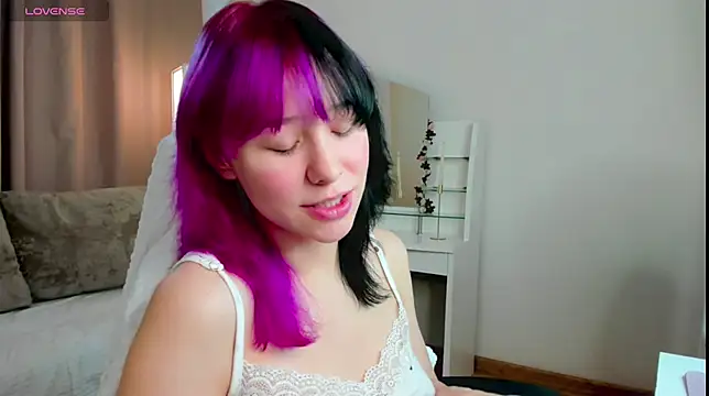 EmilyTrase online show from June 2026 01:04:01 AM