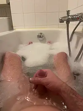 DeN strip online show from February 2026 08:49:01 PM