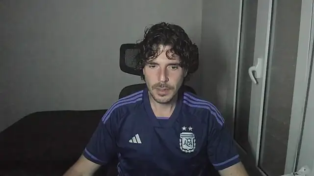 Snapshot of joaquin420_hot chatting on March 2026 06:00:01 PM joaquin420 hot online show from March 2026 06:00:01 PM