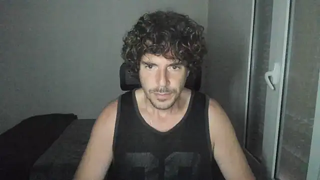 Snapshot of joaquin420_hot chatting on April 2026 05:30:01 AM joaquin420 hot online show from April 2026 05:30:01 AM