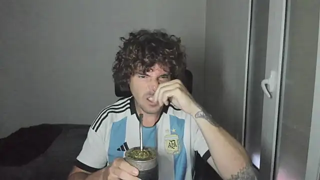 joaquin420 hot online show from April 2026 04:50:01 AM