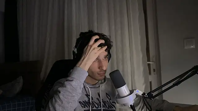 enesbabakral online show from March 2026 09:10:02 PM