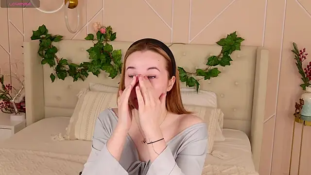 Snapshot of Abigail_Forland chatting on March 2026 05:13:02 AM Abigail Forland online show from March 2026 05:13:02 AM