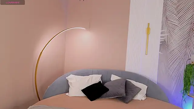 Snapshot of Abigail_Forland chatting on April 2026 05:04:02 AM Abigail Forland online show from April 2026 05:04:02 AM