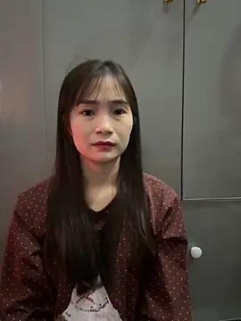 Snapshot of -Dumi- chatting on February 2026 01:24:01 AM -Dumi- online show from February 2026 01:24:01 AM