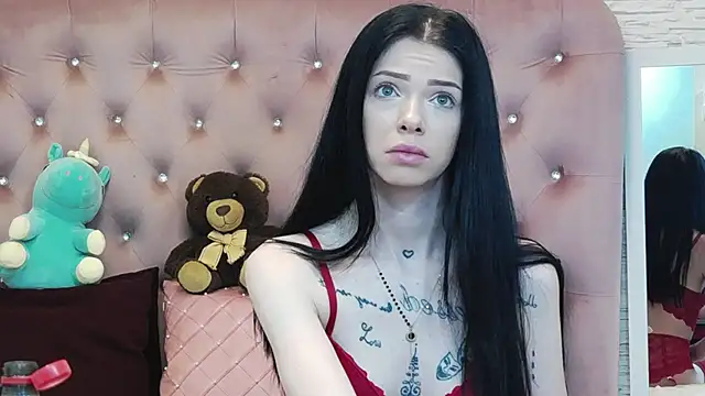 Snapshot of PeachyElla26 chatting on February 2026 05:34:02 AM PeachyElla26 online show from February 2026 05:34:02 AM