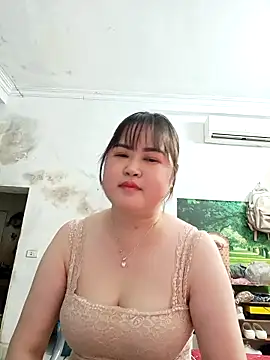 Kee-kimlee online show from April 2026 09:39:01 PM