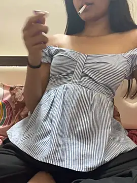 Snapshot of Cute-Nikki69 chatting on February 2026 11:11:02 PM Cute-Nikki69 online show from February 2026 11:11:02 PM