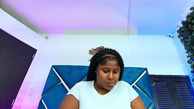 Snapshot of AlexaRousse4u chatting on May 2026 10:18:02 PM AlexaRousse4u online show from May 2026 10:18:02 PM