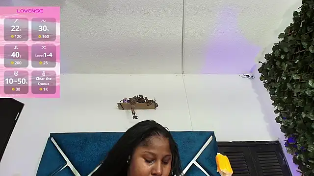 Snapshot of AlexaRousse4u chatting on May 2026 02:20:02 AM AlexaRousse4u online show from May 2026 02:20:02 AM