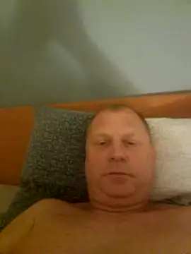 Snapshot of Demik71 chatting on March 2026 09:50:01 PM Demik71 online show from March 2026 09:50:01 PM