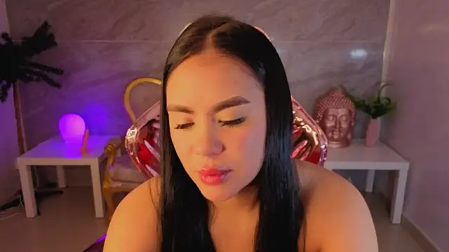 nati06 s online show from April 2026 01:20:02 PM