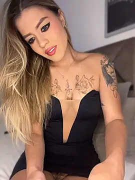 Snapshot of GabrielaS_ chatting on May 2026 10:28:01 PM GabrielaS online show from May 2026 10:28:01 PM