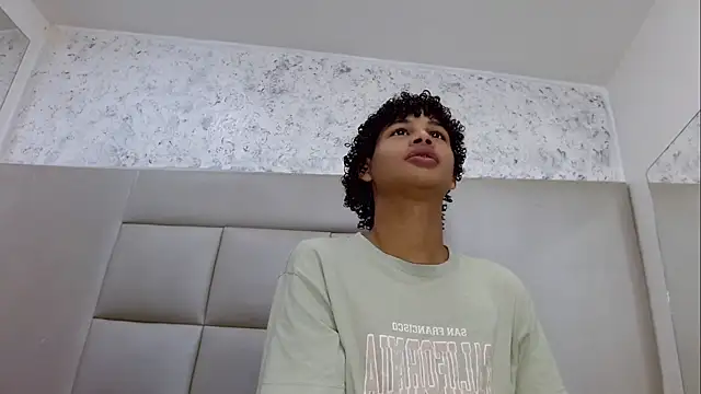 MattyMaxx  online show from February 2026 07:09:01 PM