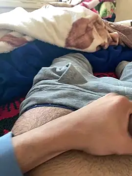 Snapshot of casaouisexy chatting on February 2026 05:21:01 PM casaouisexy online show from February 2026 05:21:01 PM